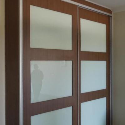 Homestead Double Mid-rail In Truffle Lini With Inlaid Opti Glass Robe